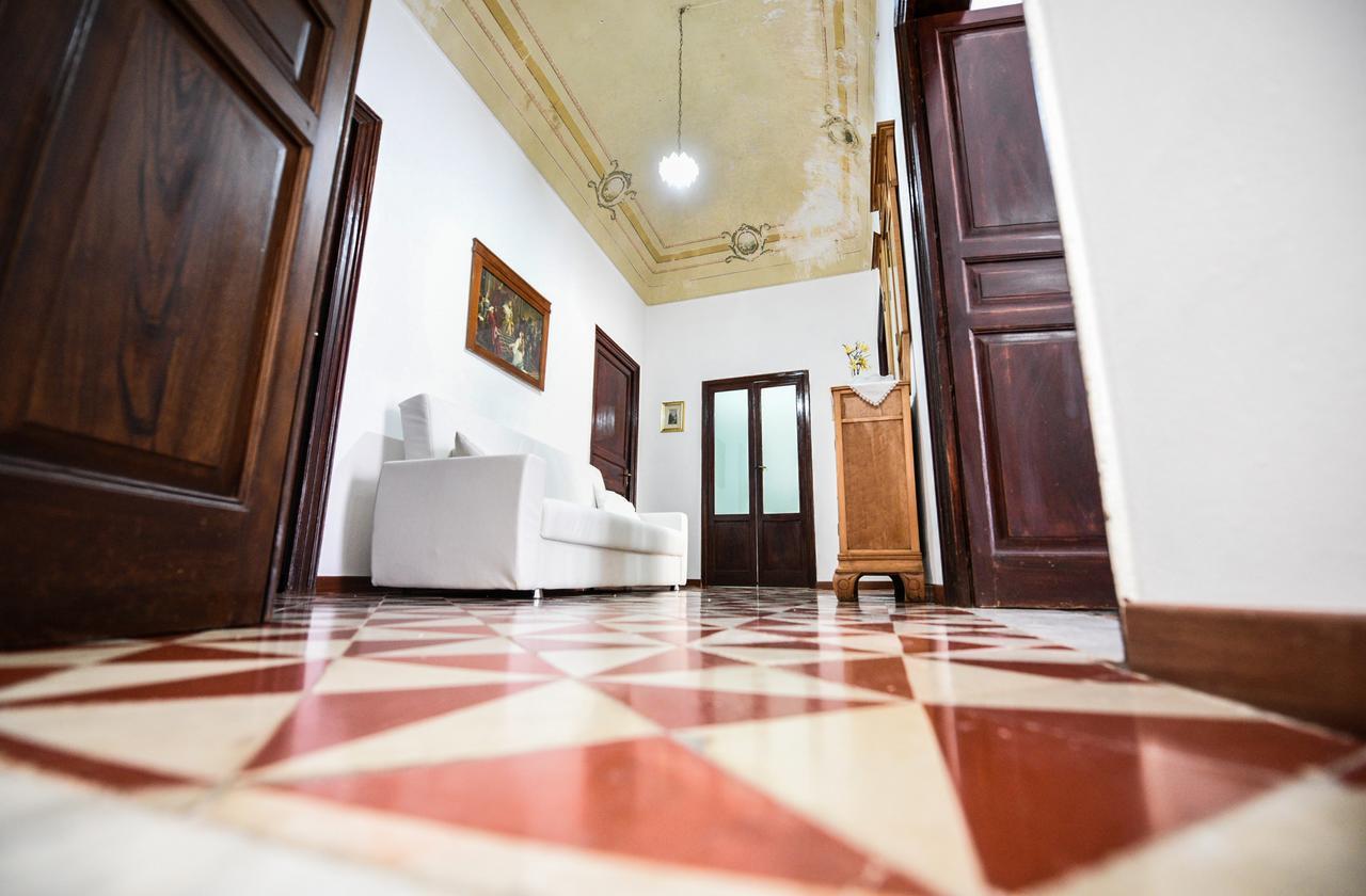 Palazzo Taormina Daire Castellammare del Golfo Dış mekan fotoğraf